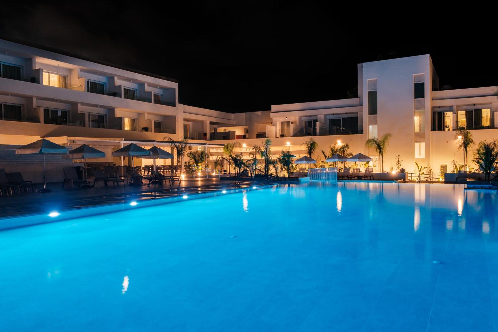 Abacus Suites Ayia Napa Exterior foto