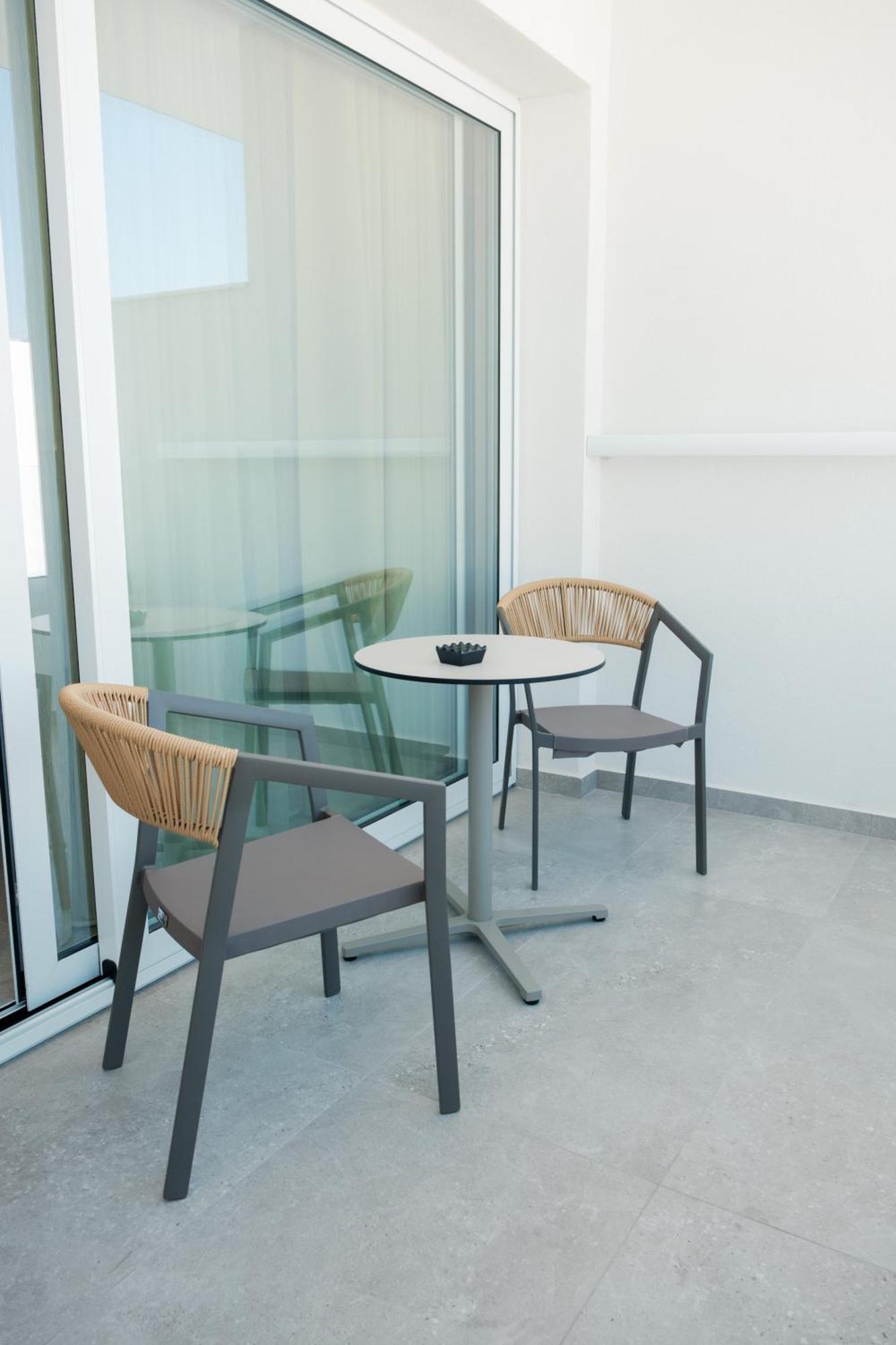 Abacus Suites Ayia Napa Exterior foto
